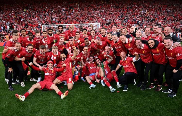 莱因克尔：红军下赛季应该不会轻松夺冠了，曼城枪手都会变得更强